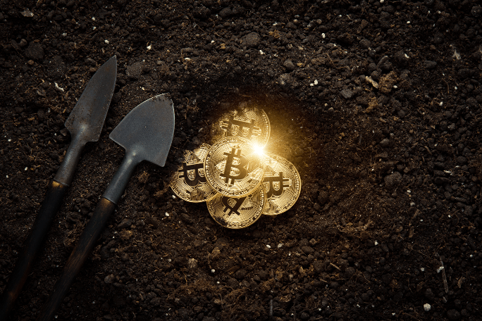 Bitcoin Miners in a Pinch: Declining Reserves and Profitability Pose Challenges