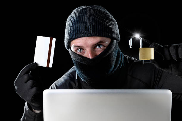 A Delve Into Steganography